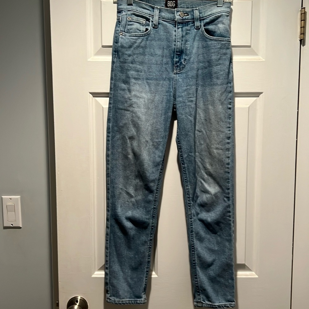 BDG Girlfriend, High Rise, Cropped Jean